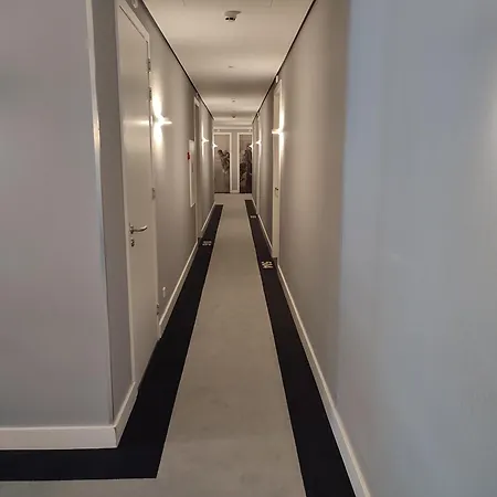 B-aparthotel Kennedy 4*