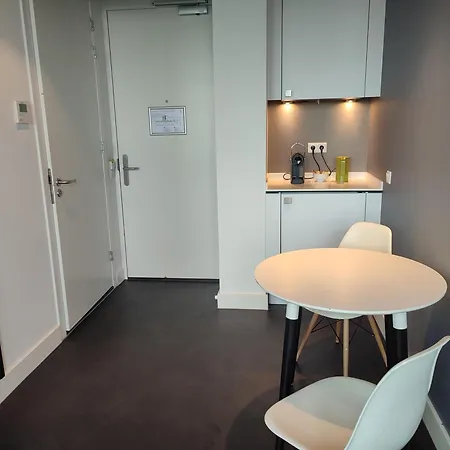 B-aparthotel Kennedy 4* The Hague