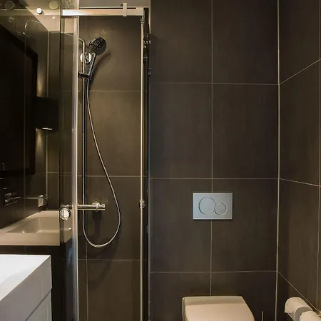 Aparthotel B-aparthotel Kennedy 4*