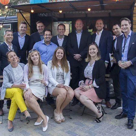 ビー アパートホテル ケネディー アパートホテル