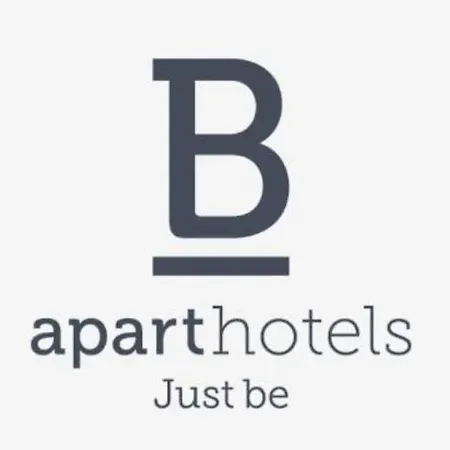 ビー アパートホテル ケネディー 4* デン・ハーグ