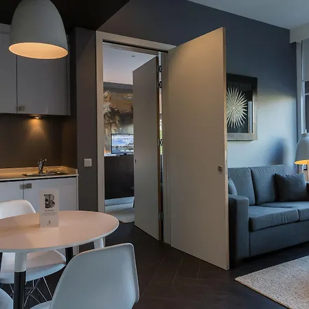 Aparthotel B-aparthotel Kennedy 3*