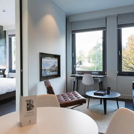 Aparthotel B-aparthotel Kennedy 3*