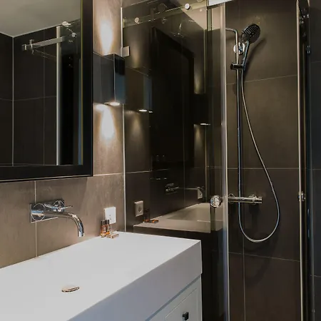 B-aparthotel Kennedy 4* La Haya