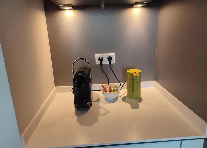 B-aparthotel Kennedy 4*