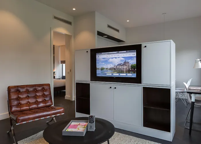 B-aparthotel Kennedy Aparthotel 4*